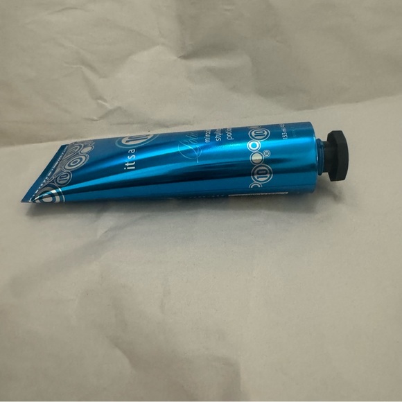 It's a 10 Miracle Styling Potion 10 miracle styling potion - Picture 4 of 5